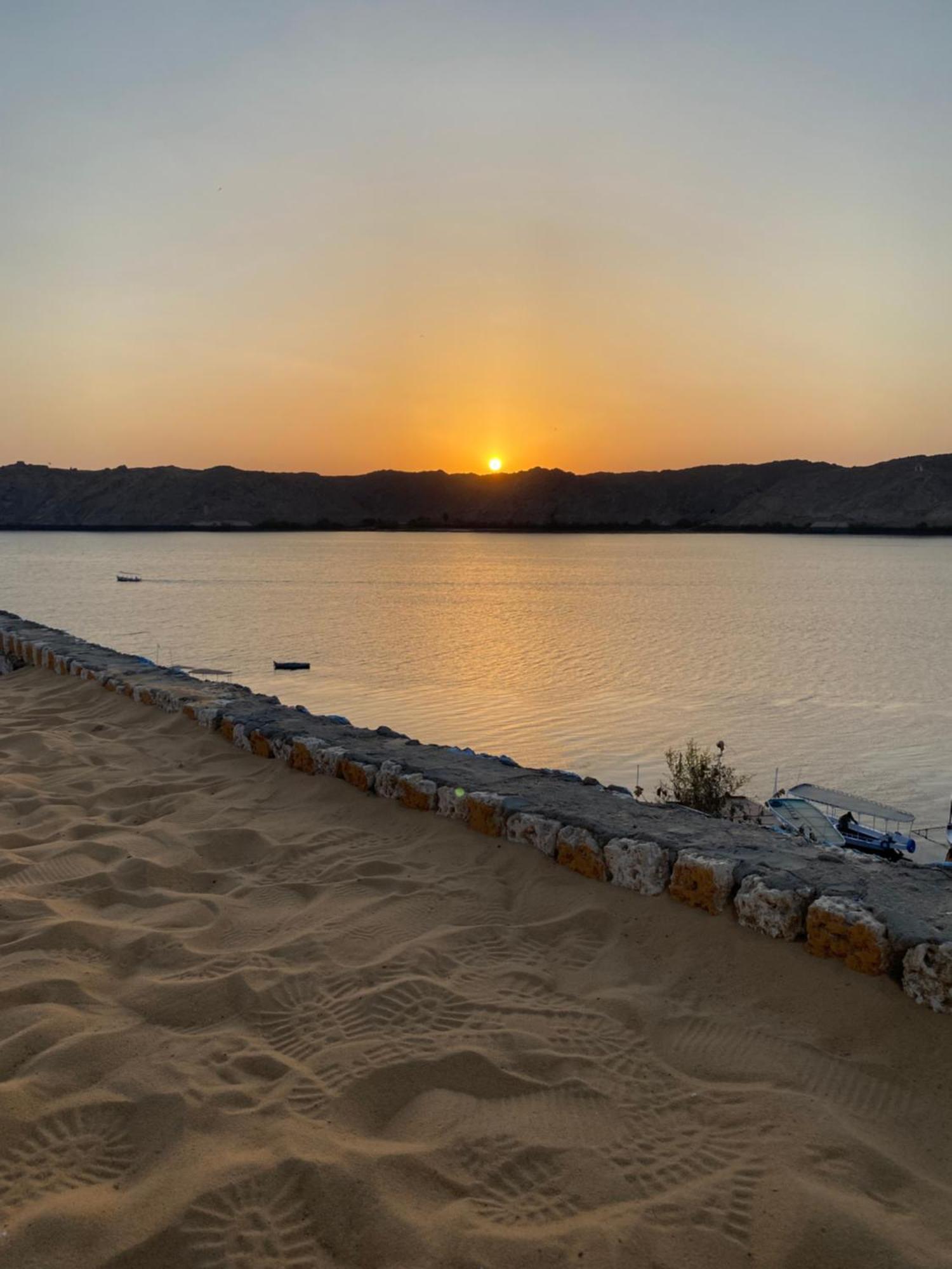 Heissa Hostel Aswan Ngoại thất bức ảnh
